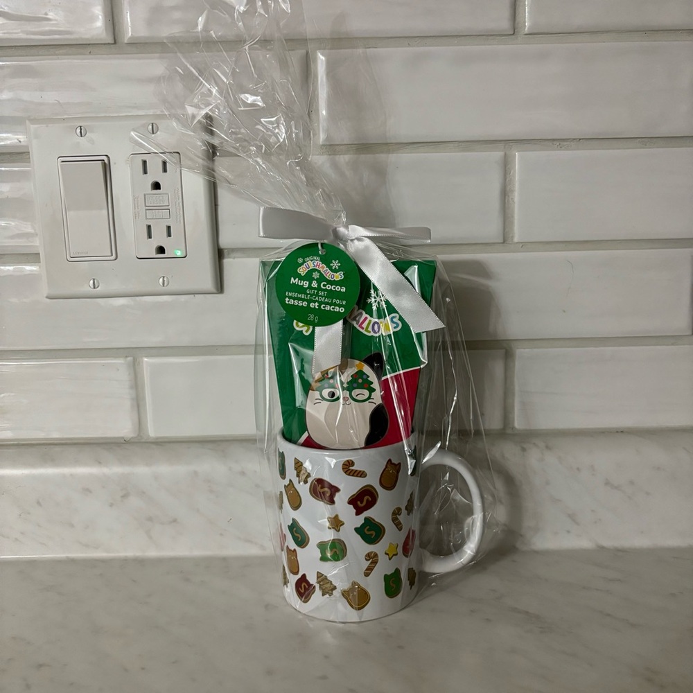 Squishmallow Christmas Mug Set